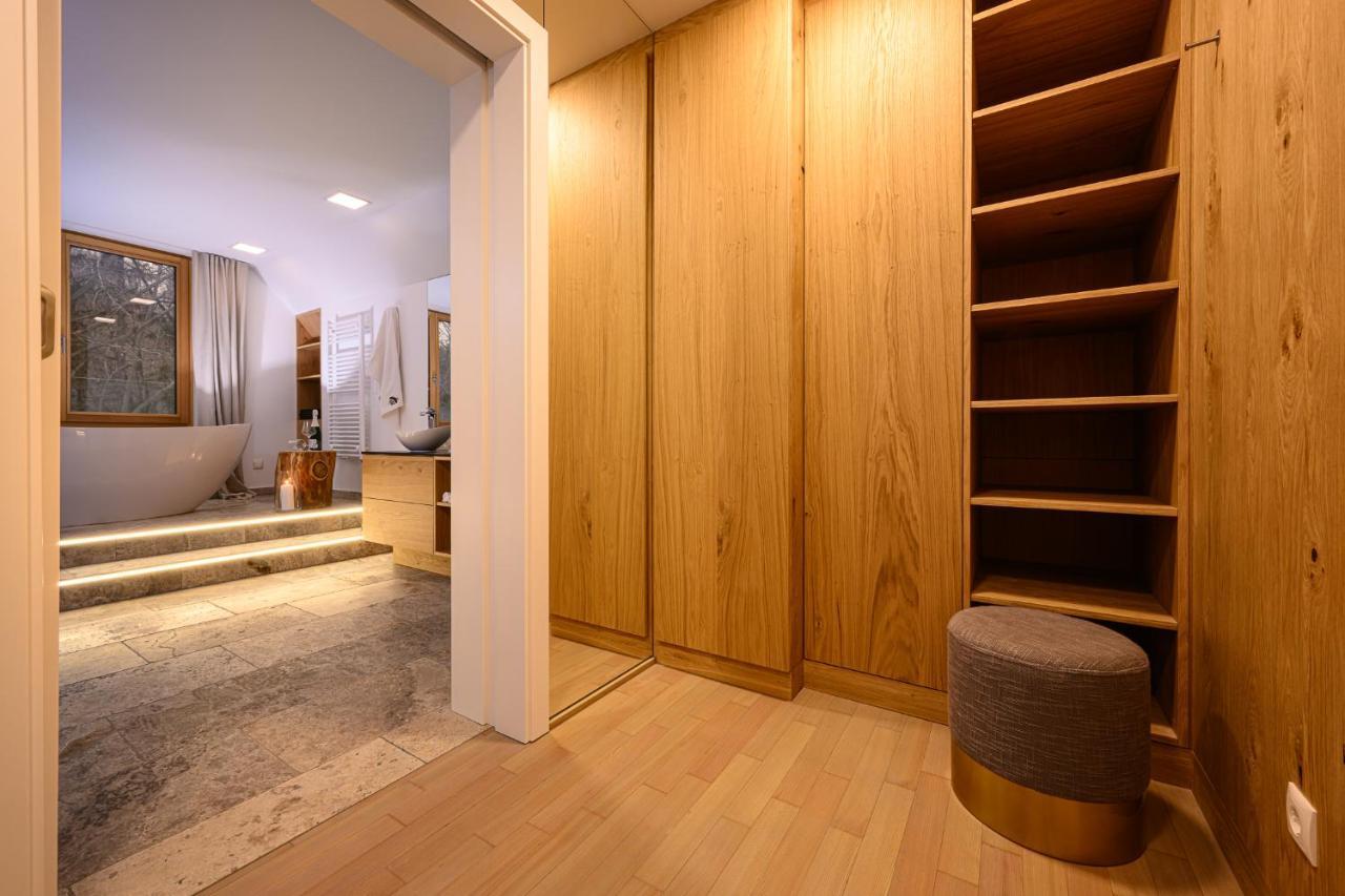 Eichberg Living Villa Лейтшах Екстериор снимка