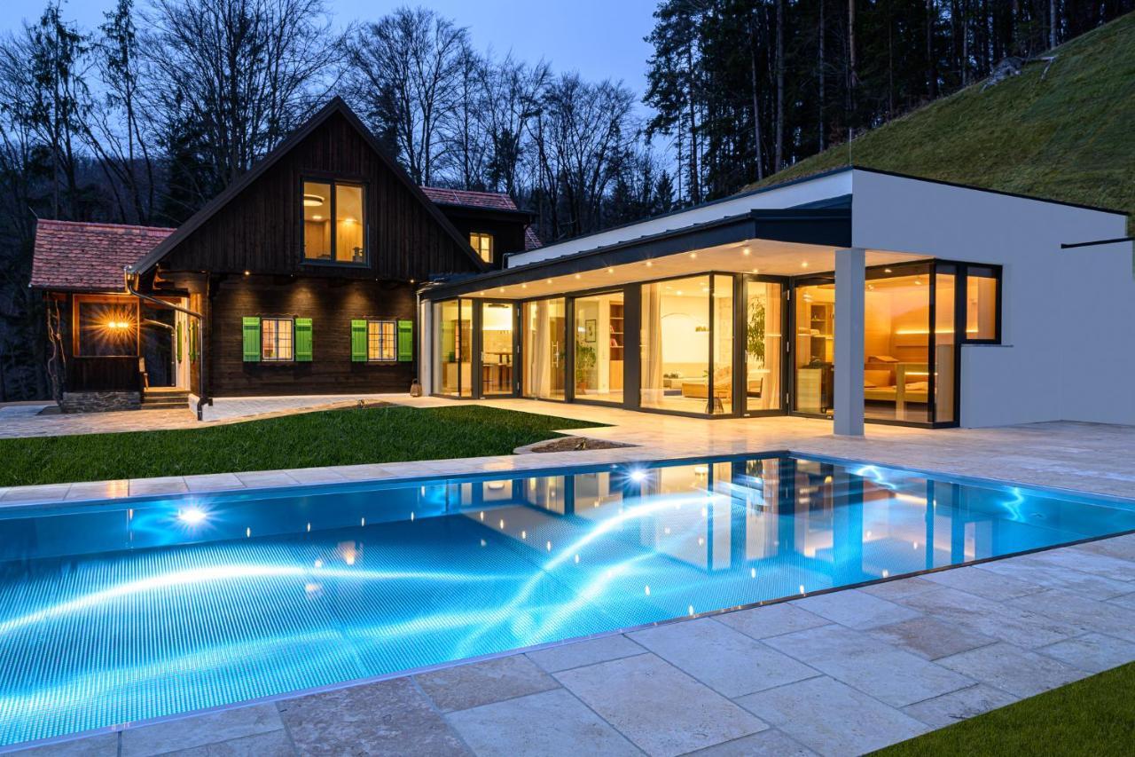 Eichberg Living Villa Лейтшах Екстериор снимка