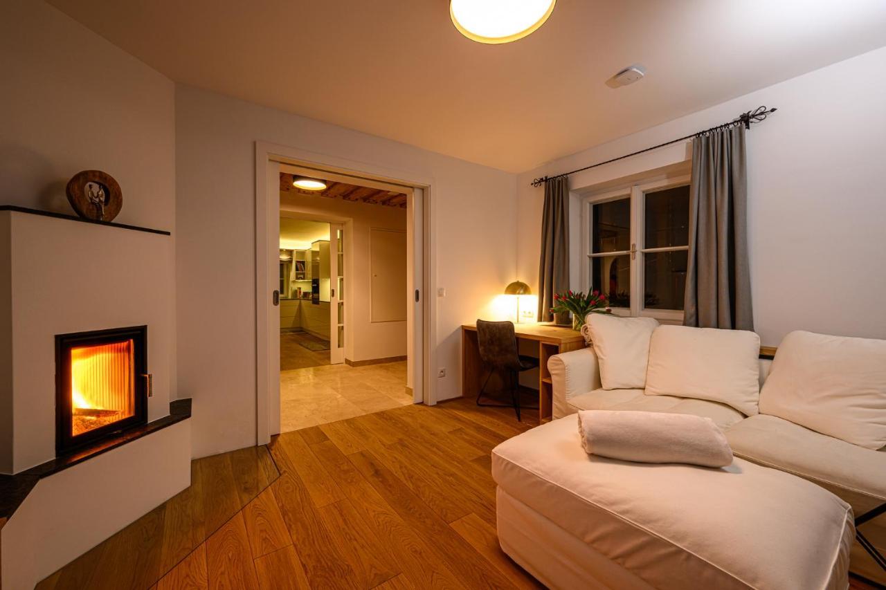 Eichberg Living Villa Лейтшах Екстериор снимка