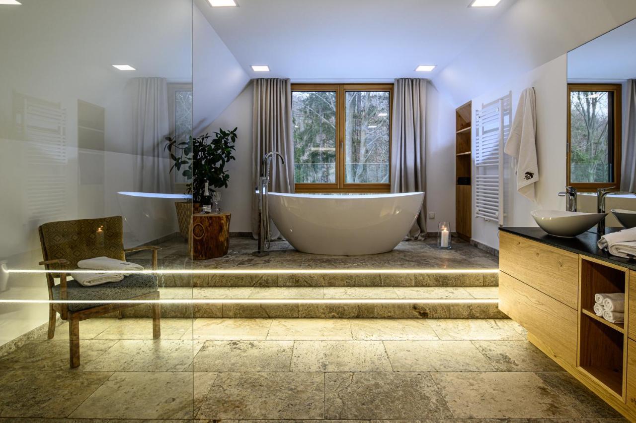 Eichberg Living Villa Лейтшах Екстериор снимка